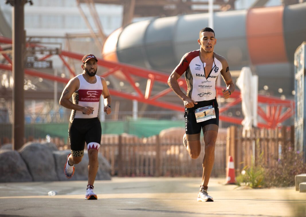 RAYN4874 qatar happening