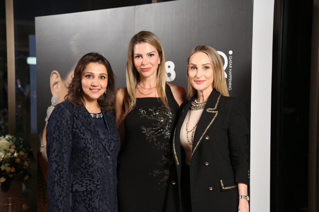 141A3913 qatar happening