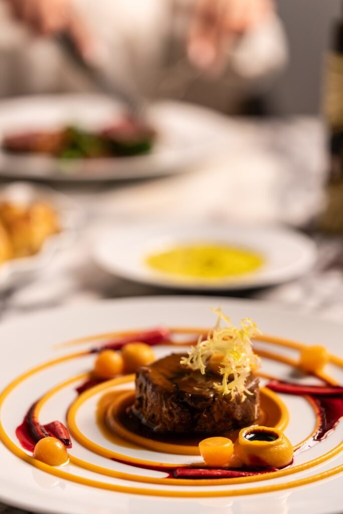 ALBA AUGUST CONTENT-14 qatar happening